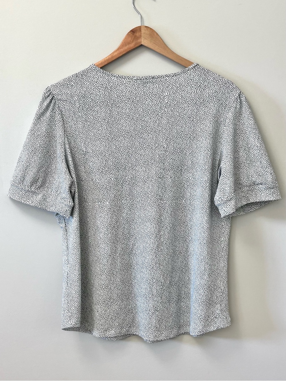 Adrianna Papell Ivory Black Dot Double Tie Front Keyhole Flowy Top Women's L NEW - Picture 2 of 15